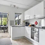 Dom wakacyjny Pet Friendly In With Wifi *